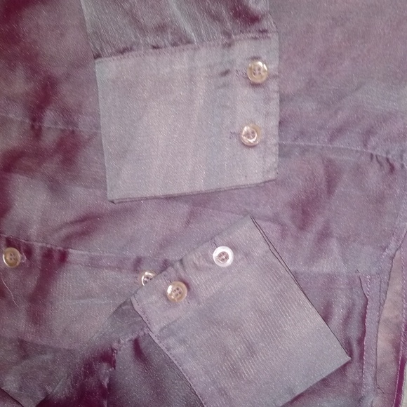 Shimmer Button Collard Shirt - Picture 6 of 6